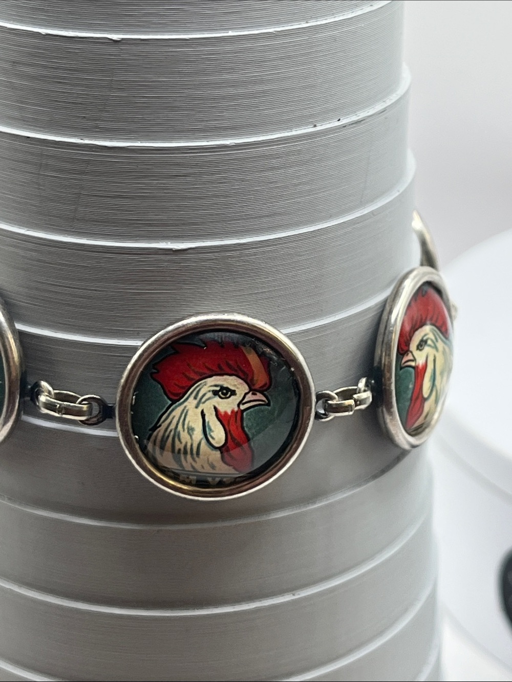 RARE Vintage Retro Red Rooster Disc Bracelet Attributed to Designs From The Deep - Picture 8 of 8